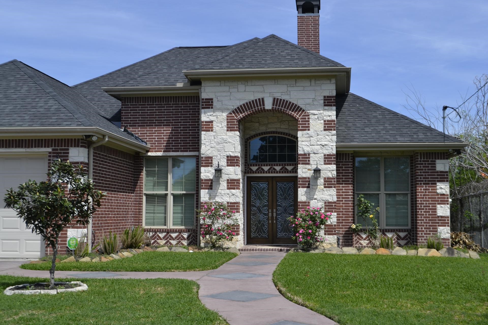 Invest in valuable curb appeal